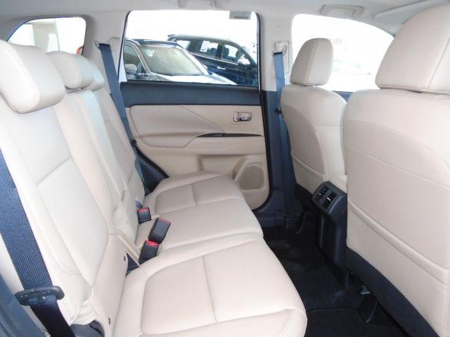MITSUBISHI OUTLANDER HPES 3.0 AWD - Foto 8