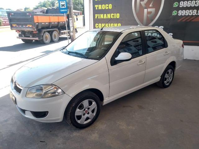 Fiat - Siena ELX 1.4 Flex e GNV, Completo, Som, Trava, Alarme, Revisado, Garantia