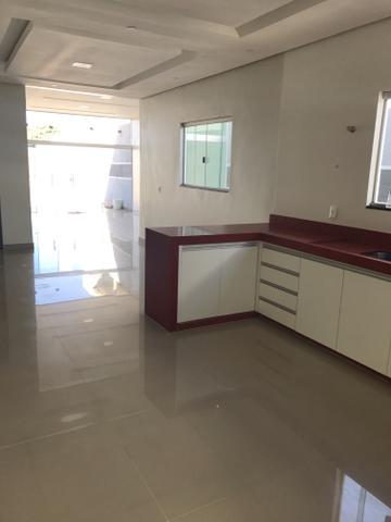 Linda casa de 3 qts, suíte, porcelanato no Setor de Mansões de Sobradinho - Foto 4