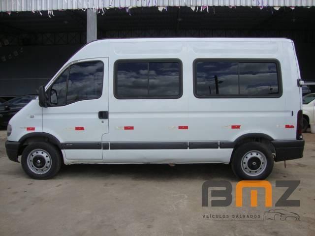 Renault Master 2.5 16V DCI Minibus L2H2 16 Lugares 3P Manual - Foto 3
