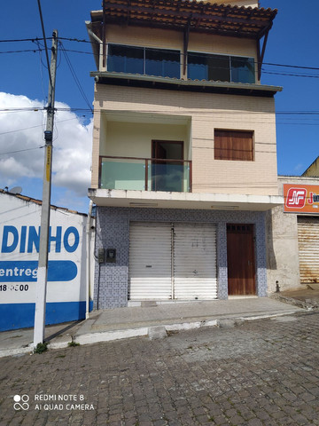 Apartamento com garagem