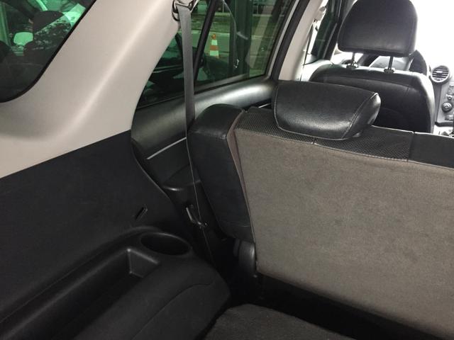 Kia Carens 2.0 Aut. 7 lug 11/12 completa - Foto 13