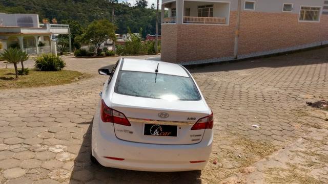Hyundai HB20s 1.6 Premium Aut Branco Completo - Foto 10