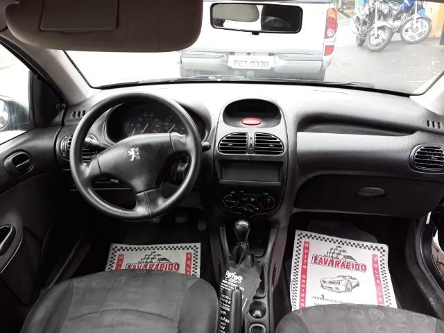 Peugeot 206 Gasolina 1.6 2004 - Foto 7