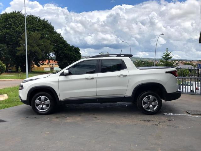 FIAT TORO 1.8 16V EVO FLEX FREEDOM 4x2 - Foto 4