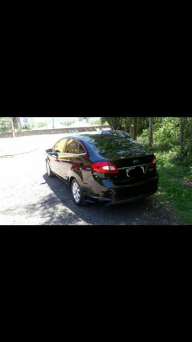 Vende-se New Fiesta sedan 2011 - Foto 7