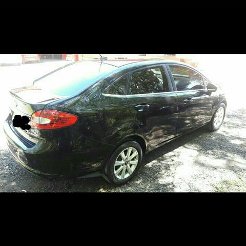 Vende-se New Fiesta sedan 2011 - Foto 6