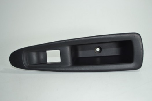 Moldura Botão Vidro Traseiro Esquerdo Citroen C4 2009 2010