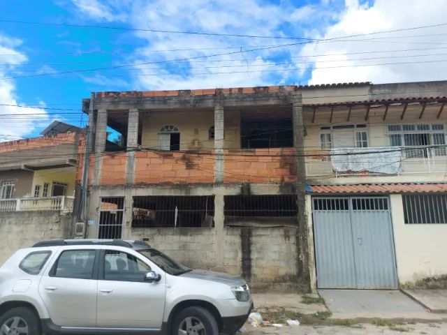 Vendo imóvel em Aracruz, bairro Polivalente (2 pavimentos Inacabados)