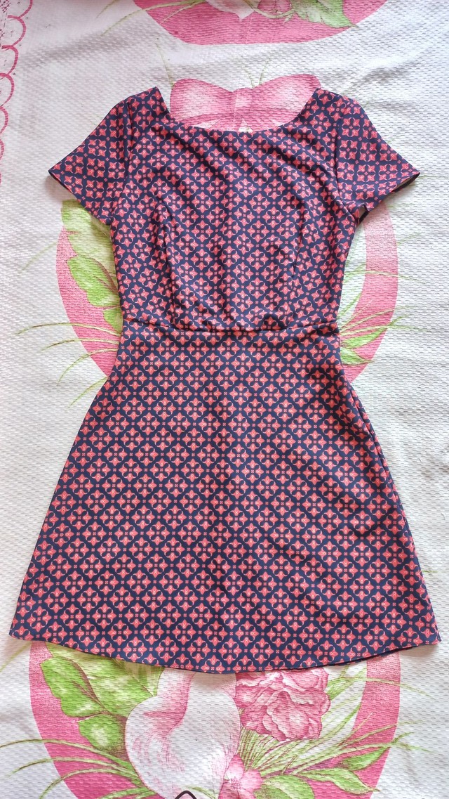 Vestido estampado tamanho 38
