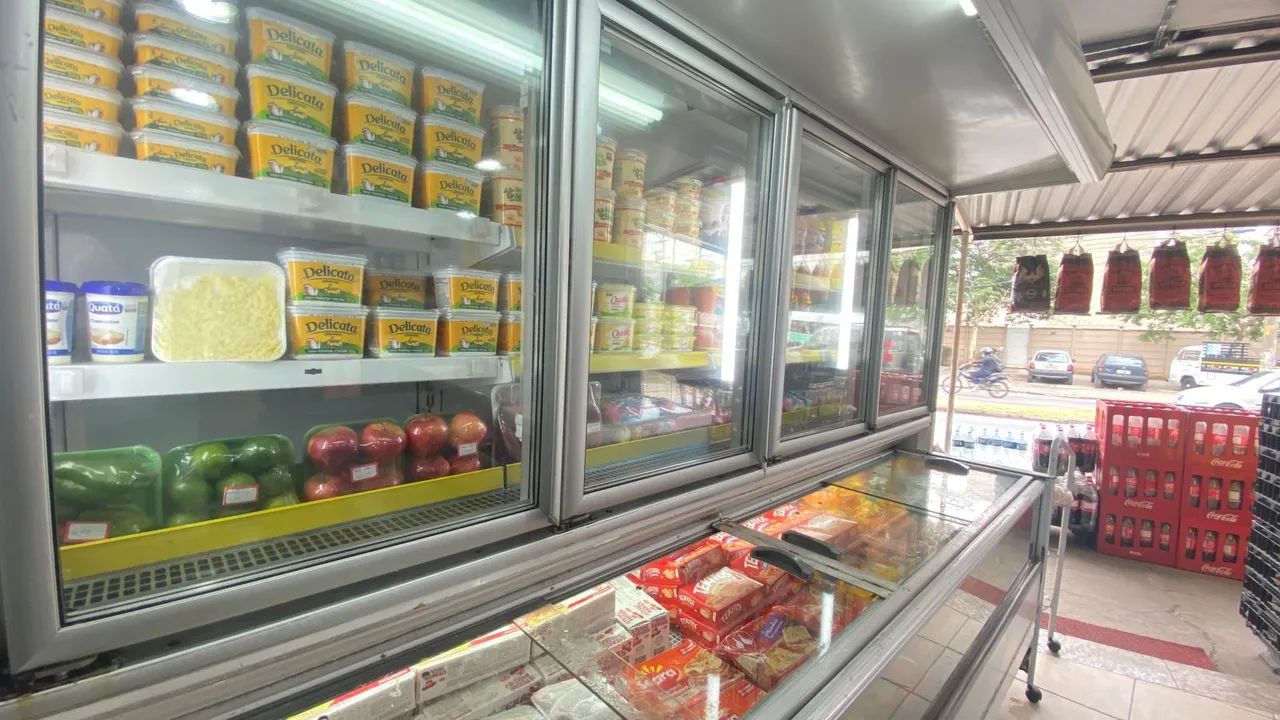 GELADEIRA EXPOSITORA COM ILHA DE CONGELADOS - Foto 2