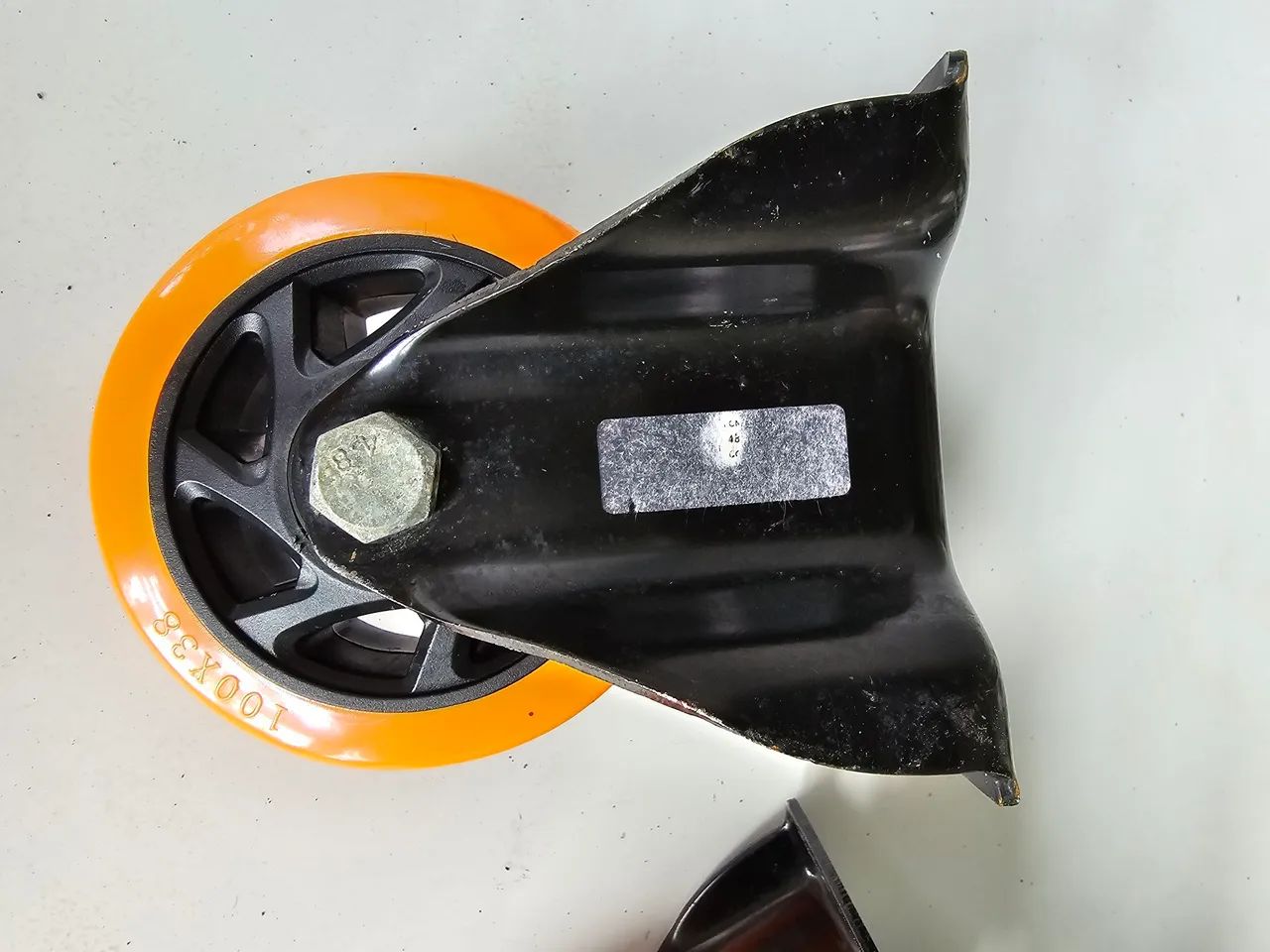 Kit rodizios Colson 100x38 - Foto 4