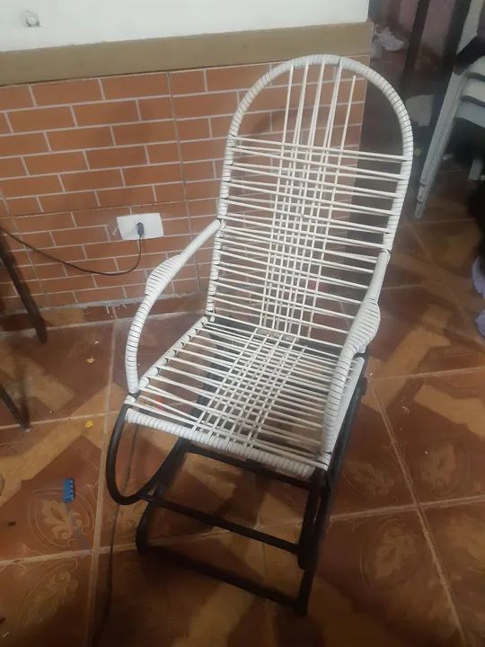 Cadeira de balanço em fibra sintética infantil - Foto 2