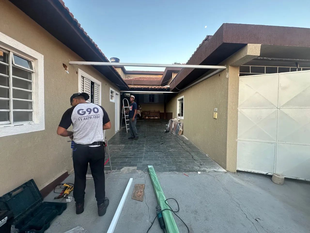 Tenha uma cobertura de policarbonato em sua casa 