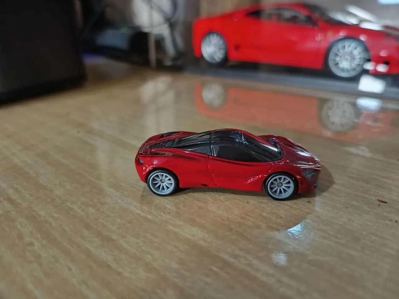 McLaren 720S Hot Wheels Premium - Foto 2