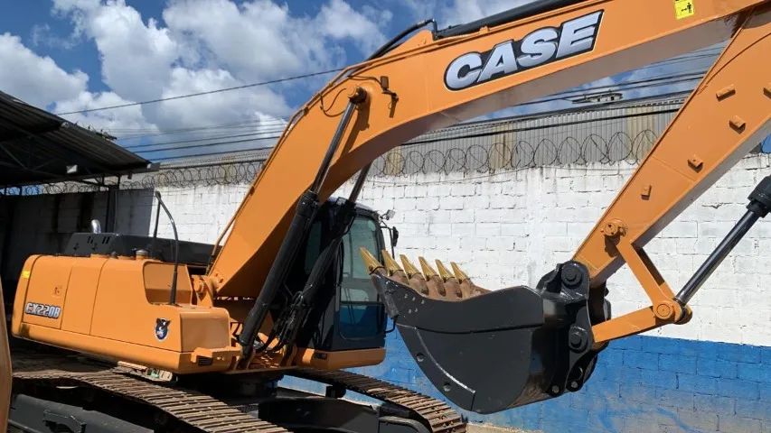 escavadeira 22ton case cx 220b
