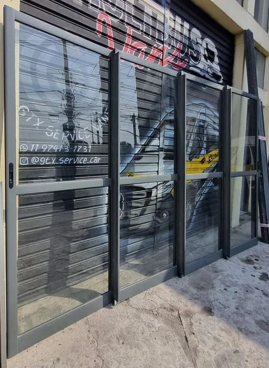 Porta balcão gold corre ambos lados - Foto 3