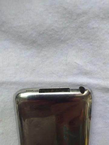 Apple iPod Touch modelo no A1213 1a geração 8GB cromado - Foto 6