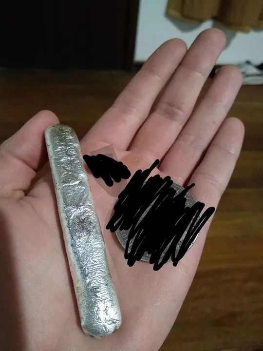 Vendo barrinha de Prata 975