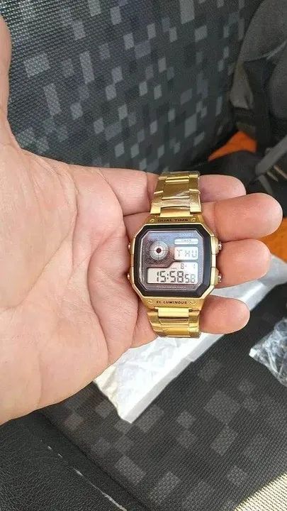 Relógio Digital Skmei 1335 De Aço inoxidável Á Prova D'água Esportivo Cor: Ouro - Foto 4