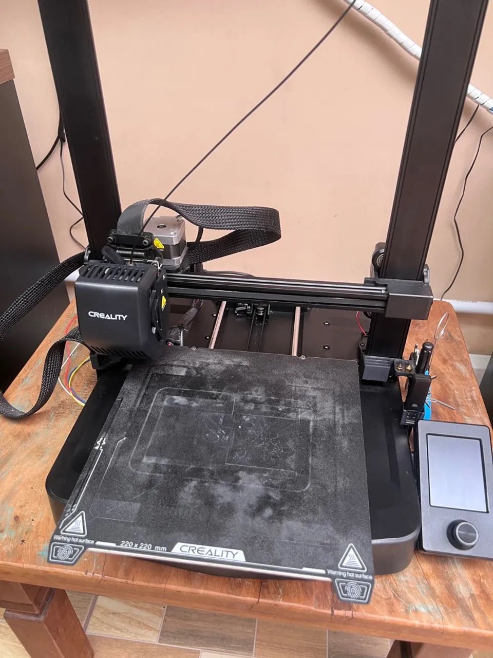 Ender 3 V3 SE - Impressora 3D Usada com 1 Filamento de Brinde! - Foto 3
