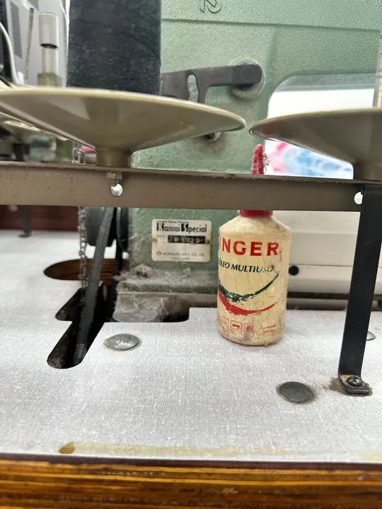 Máquina de Costura industrial Colorete galoneira - Foto 2