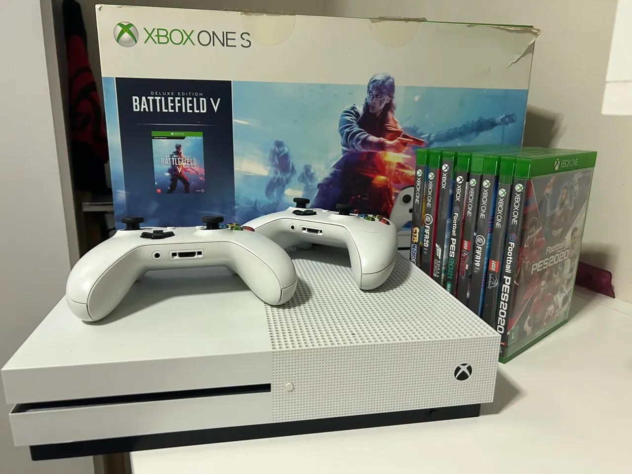 X BOX ONE S 1 TB