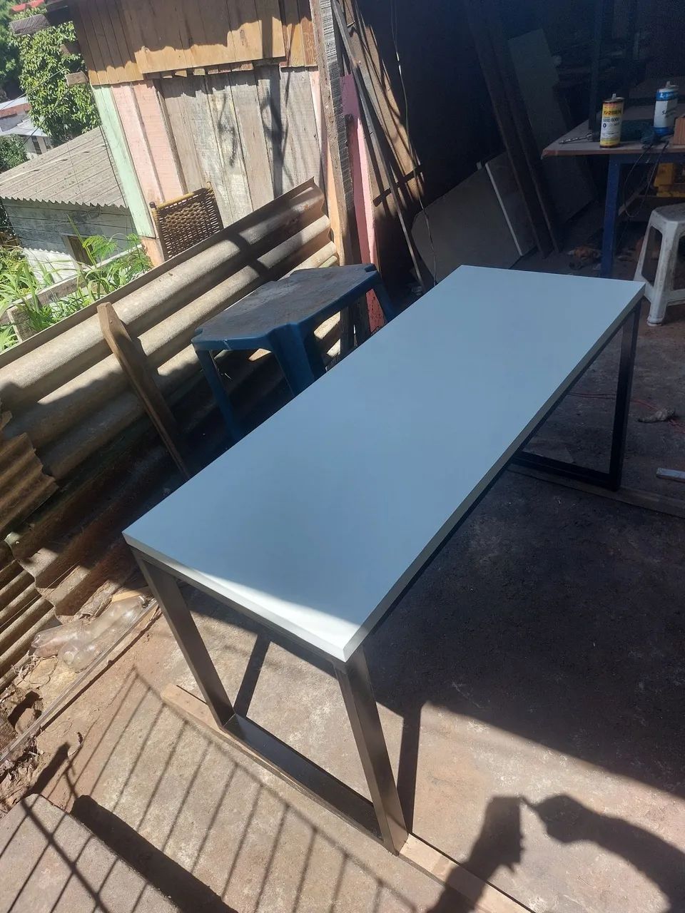 Mesa de Jantar Moderna com Tampo Branco - Foto 4