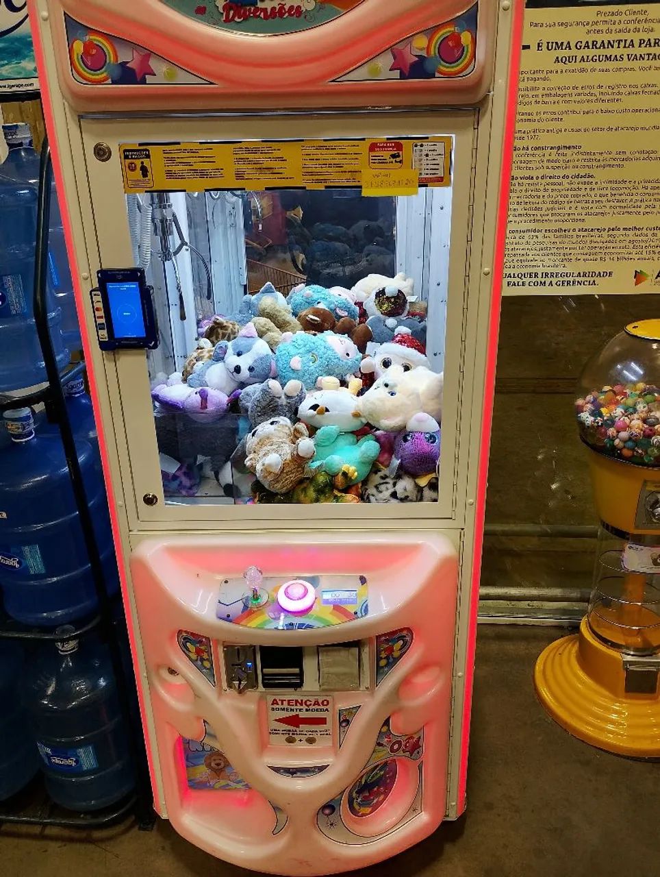 Máquina de pelúcia no ponto  - Foto 2