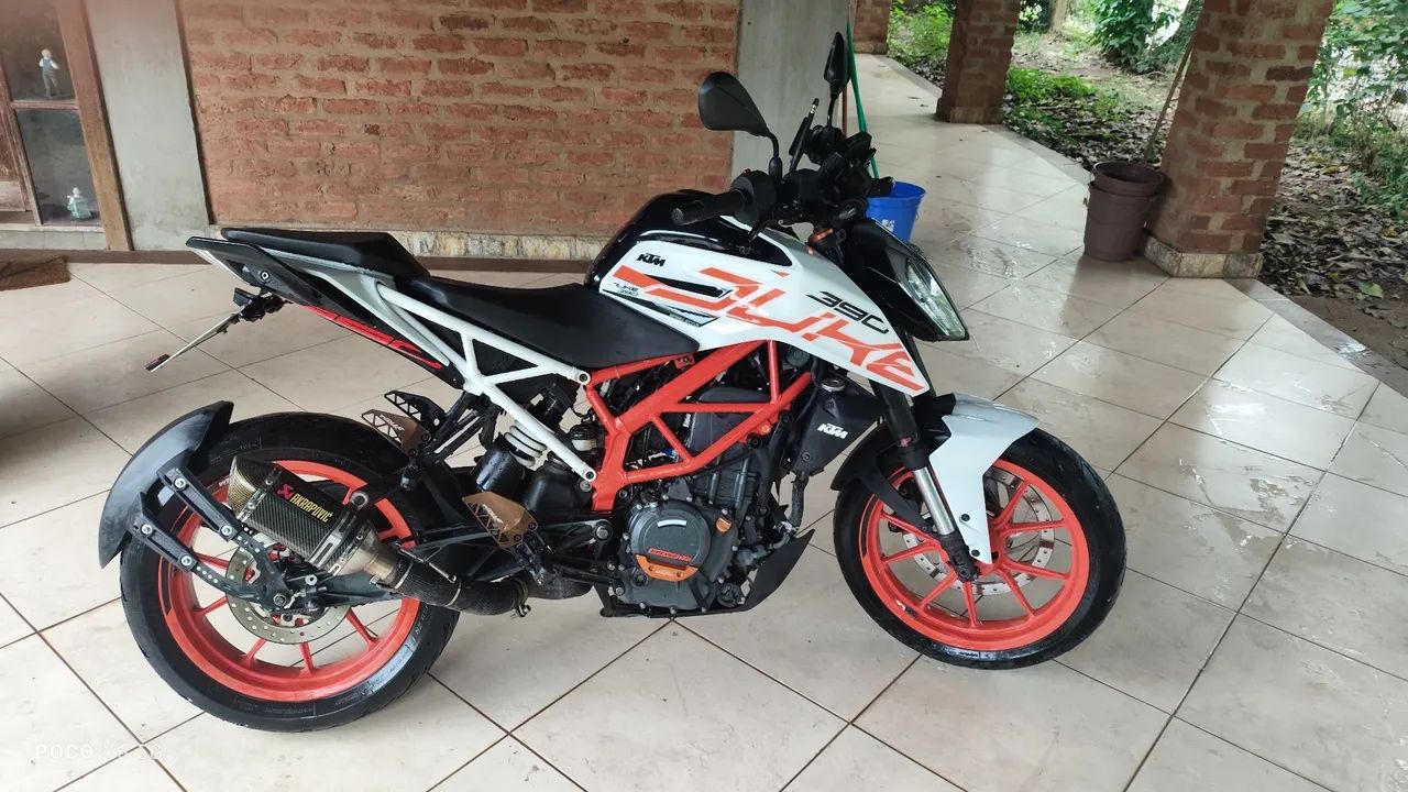 KTM DUKE 390