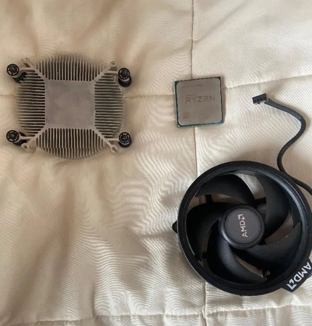 Ryzen 3200G 3600 MHz c/ placa integrada Radeon RX Vega 8 - Foto 3