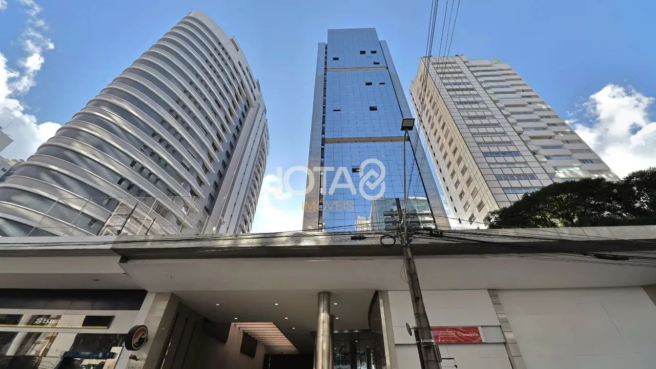 SALA COMERCIAL DE 173,2 M² NO CENTRO EMPRESARIAL NA AV JOÃO GUALBERTO Sala comercial de 35