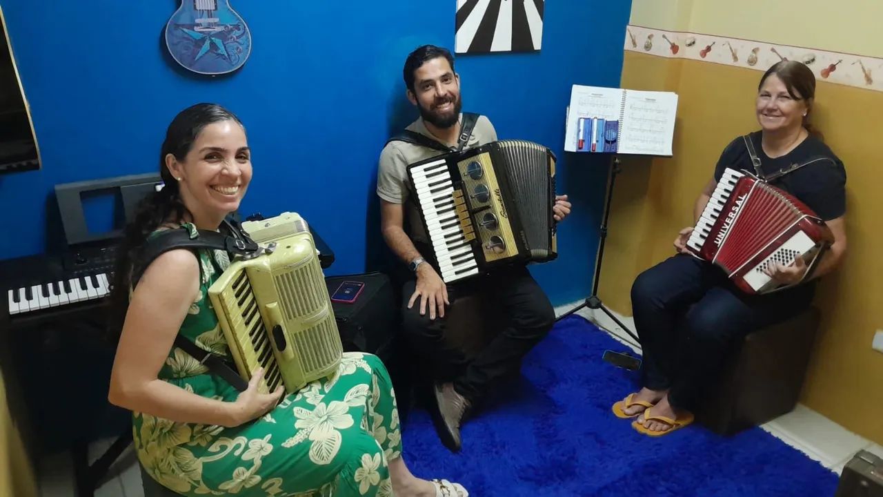 AULAS DE MÚSICA PARA CRIANÇAS E ADULTOS ...   - Foto 4