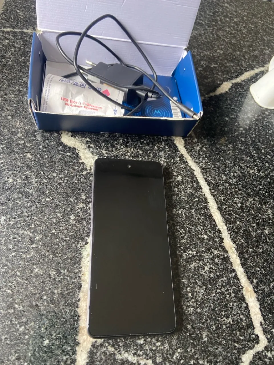 Moto G 04s não tem nenhum arranhao acaito cartao