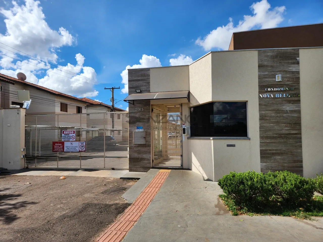 Apt. Resd. Nova Belgica - Terreo - Campo Grande /MS