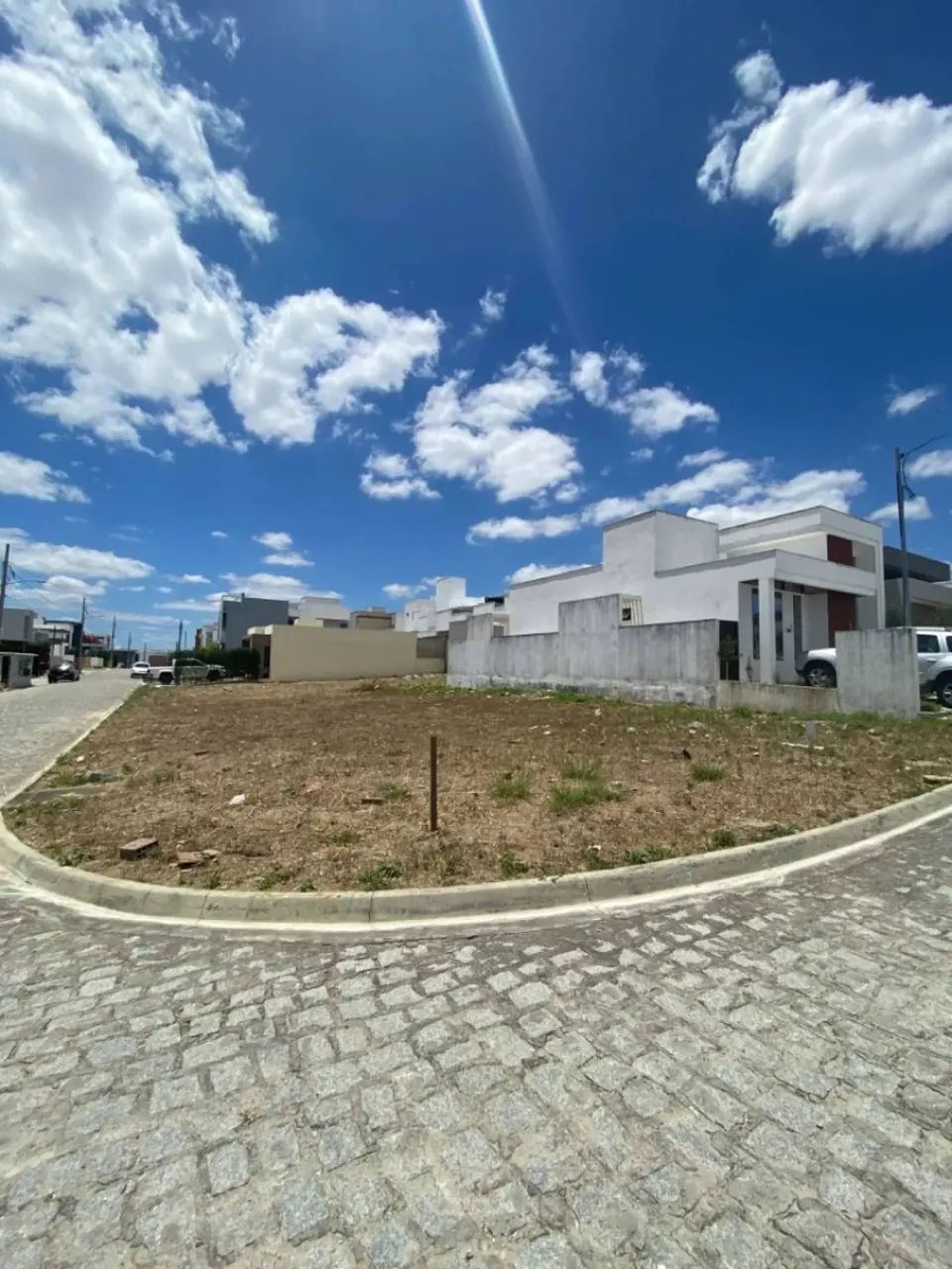 Lote de esquina no Monteville com 237m2 - Foto 3