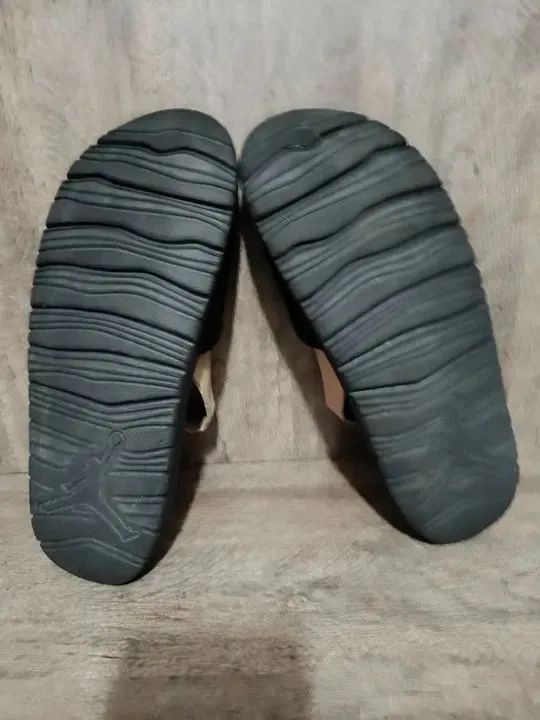 Chinelo Nike Jordan - Preto - Foto 5