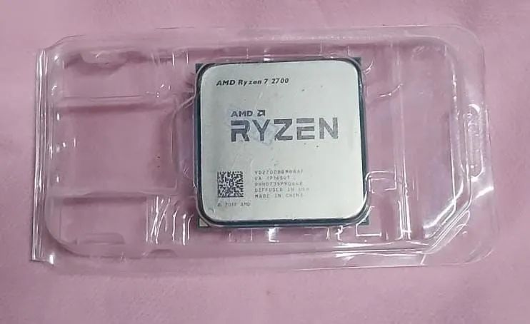 RYZEN 7 2700 