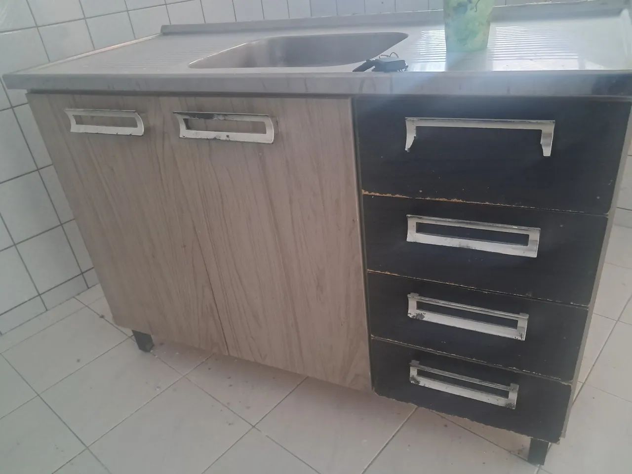 Gabinete cozinha 64169944976131121
