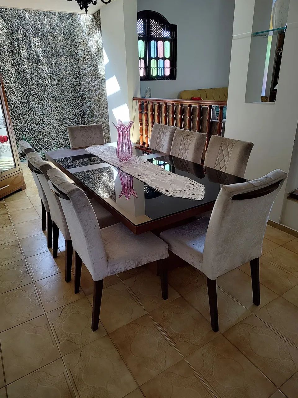 Mesa de Jantar em Madeira com 8 Cadeiras