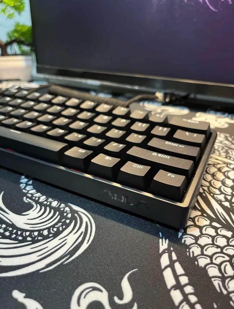 [Novo, lacrado] Teclado Magnético AULA WIN60 HE - Foto 3