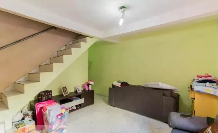 Sobrado com 4 dormitórios na Vila São Francisco