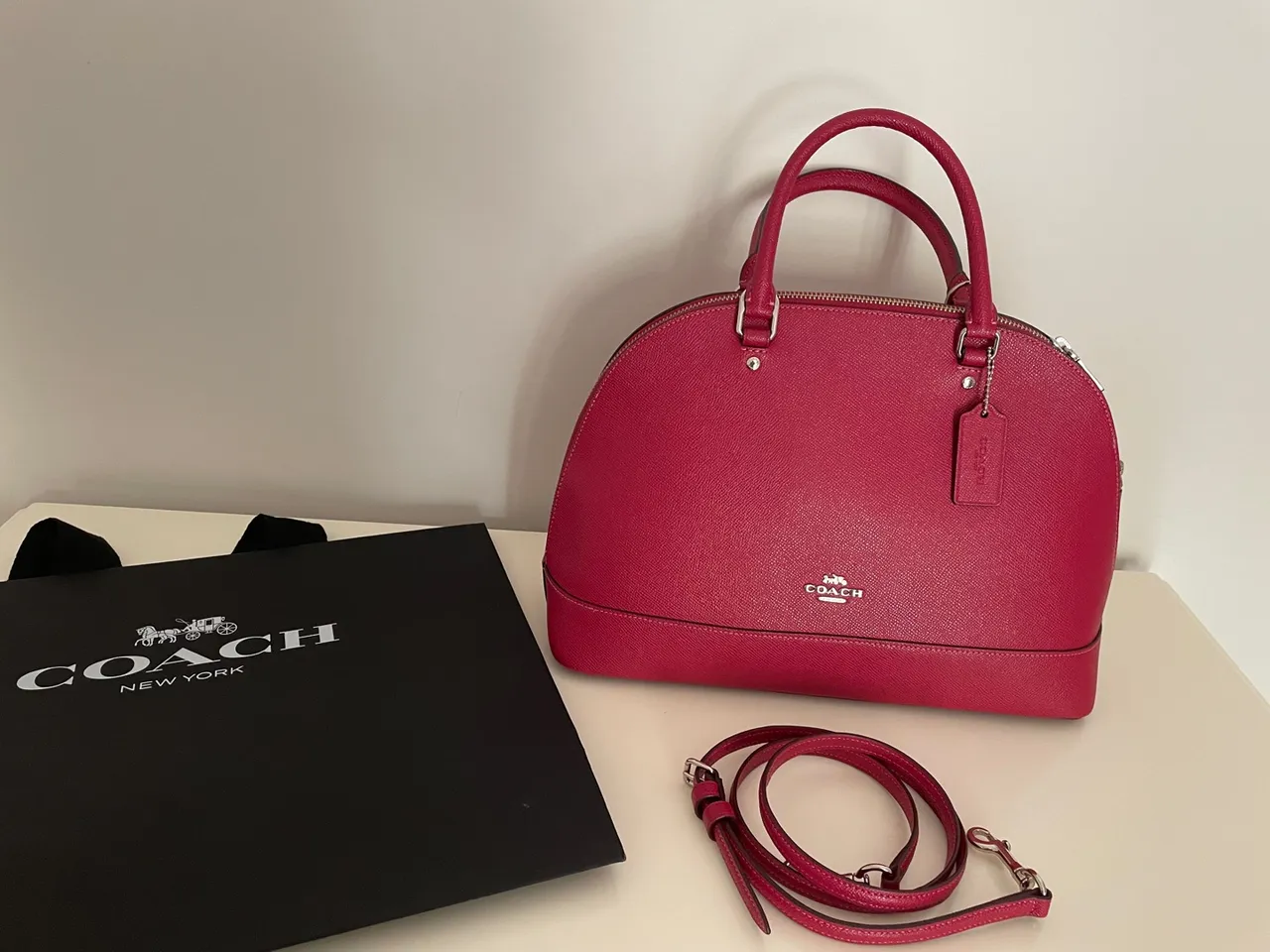 Bolsa Coach original, vermelha, tamanho médio