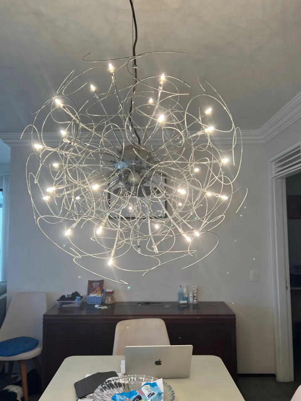 Lustre Moderno e Elegante para sua Casa