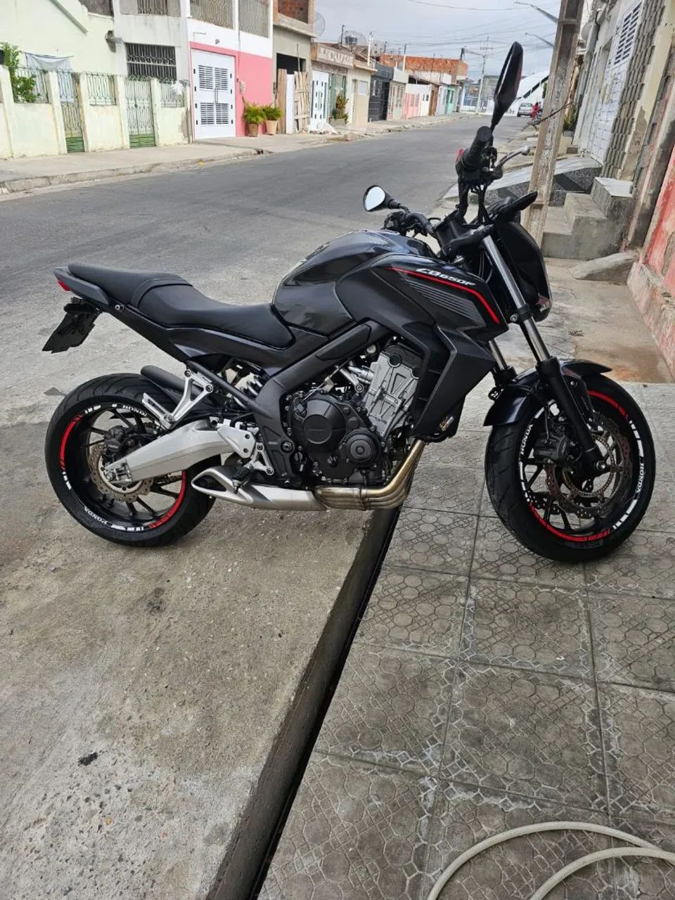 Moto Honda CB650F 2015 com ABS - Foto 2