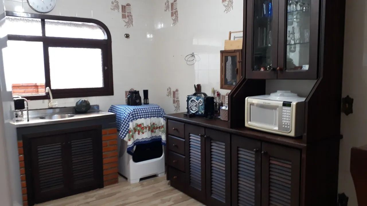 Casa para temporada a 80 metros da praia de Itaguaçu, em Santa Catarina - Foto 11