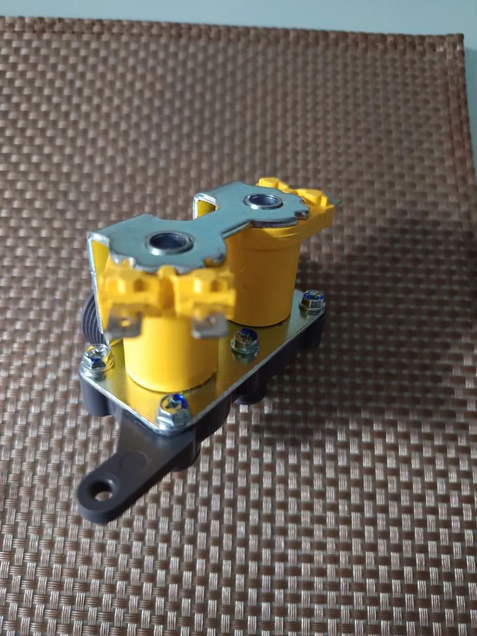 Válvulva de abastecimento dupla para lavadoras de roupas - Foto 4