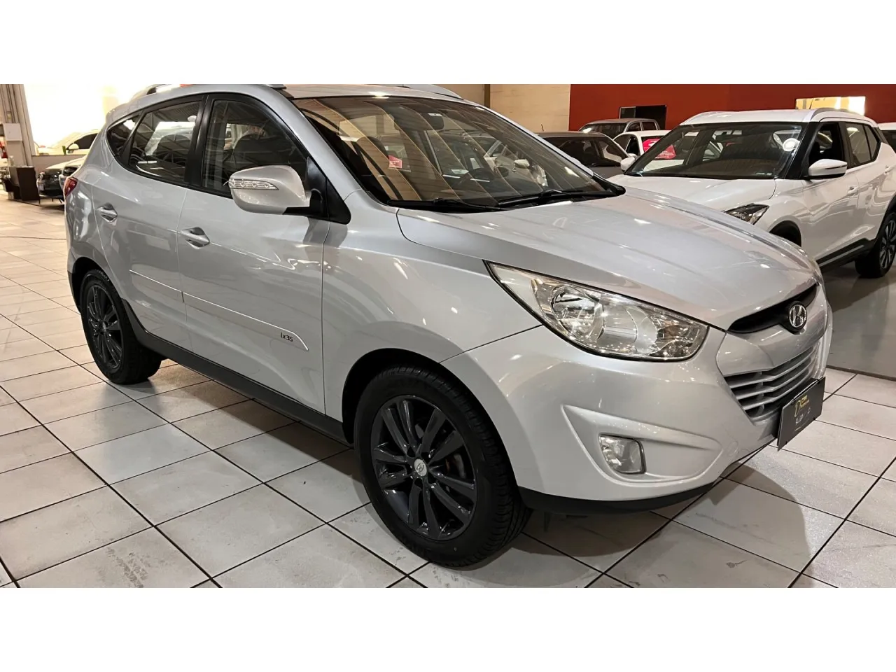 Hyundai Ix35 2.0 Mpfi Gls 4X4 16V Gasolina 4P Automático