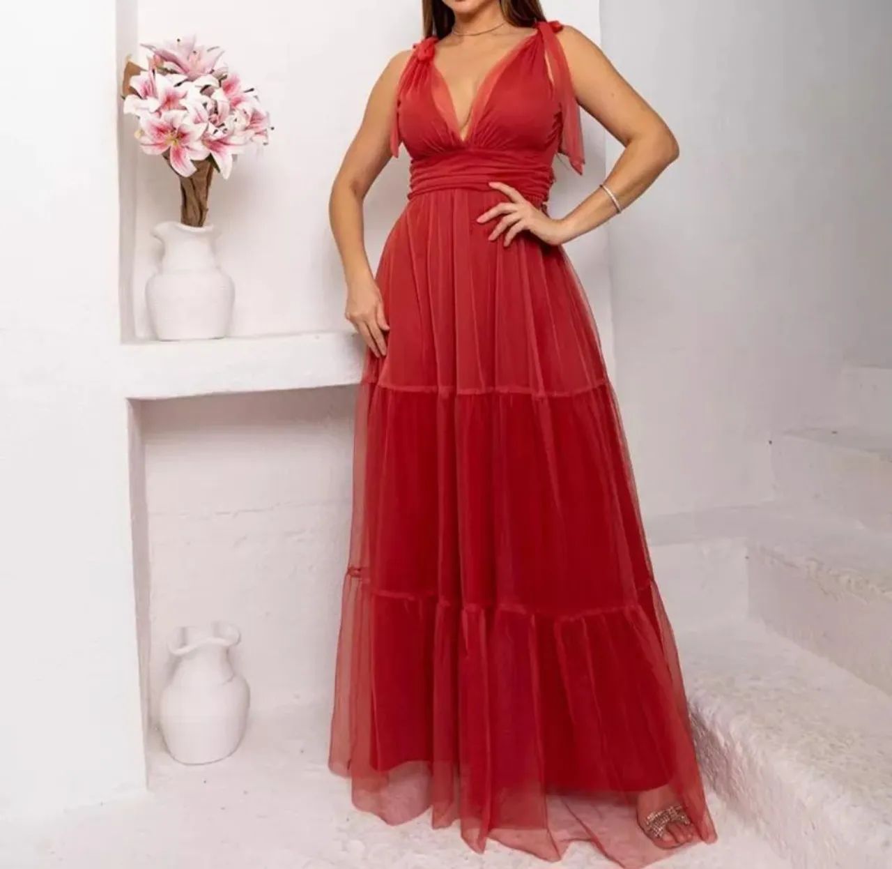 Vestido Longo terracota de Tule com Decote V