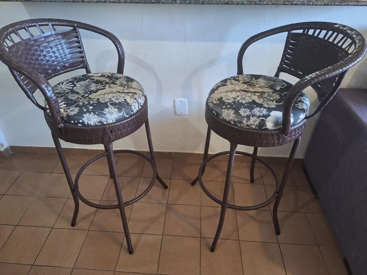 Banquetas de Bar em Fibra Sintética - Bancos e Cadeiras - Aeroclube ...